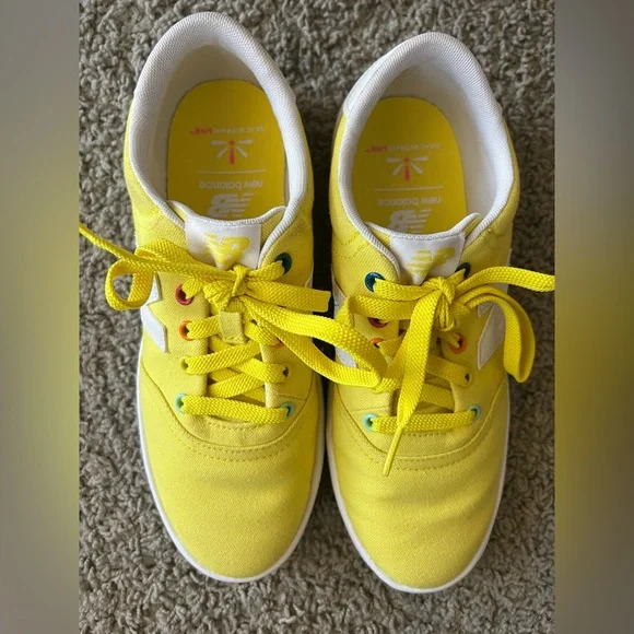 New Balance x Isaac Mizrahi Yellow Canvas Sneakers Women's Size 8.5 Rare - Picture 6 of 9